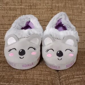 #584 NWOT Koala Baby Sleepers. Size: 5/6
